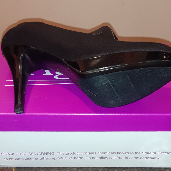 Booties - Picture 4 of 6